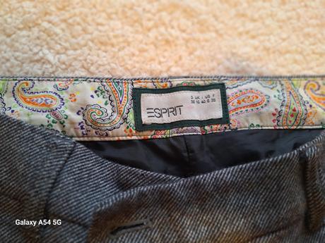 Nohavice, esprit,38