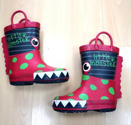 Little monster gumaciky, mothercare,20