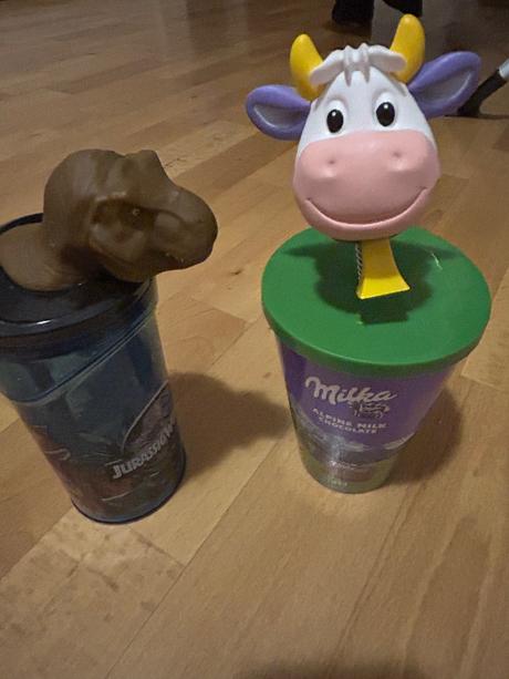 Fontána na čokoládu,organizér,napeňovač mlieka,.., 