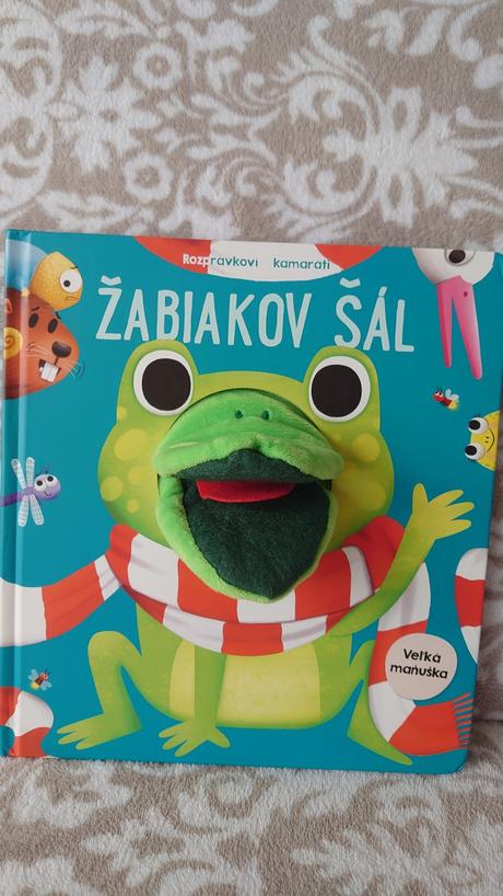 Detská kniha s maňuškou žabiakov šál,