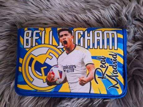 Nový futbalový peračník bellingham,