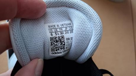 Tenisky, adidas,38