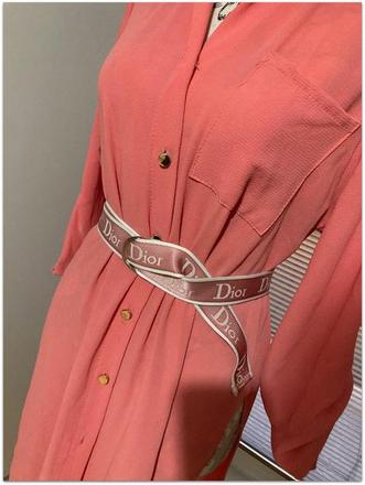 Predĺžená lososová košeľa, 