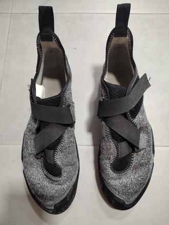 Lezečky first klimb sivé č. 44, 44