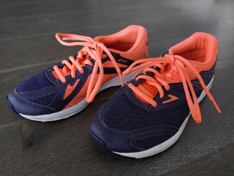 Perfektne ultralahke tenisky zn. aesics v.35,5a36, 35