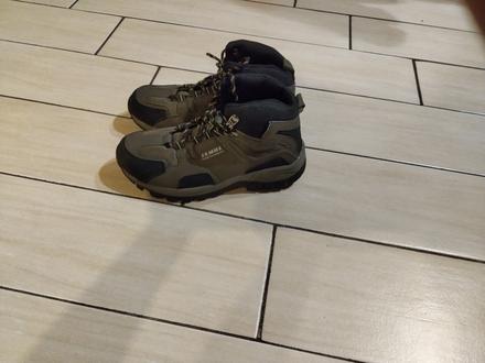 Turistické topánky., 37