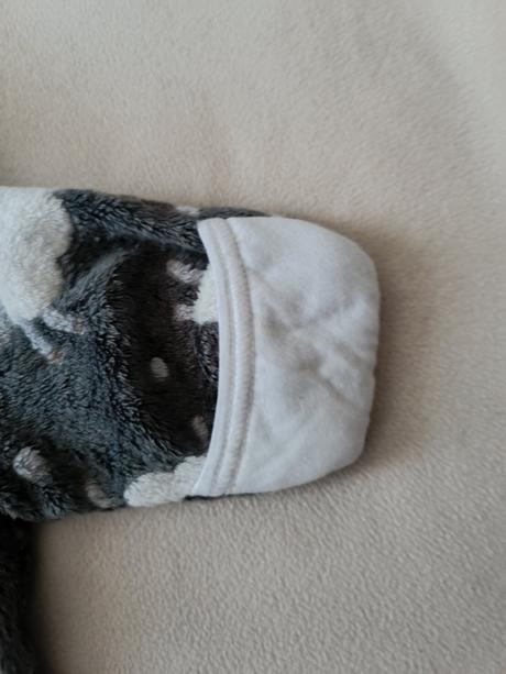 Fusak do autosedacky outlast little angel, little angel®