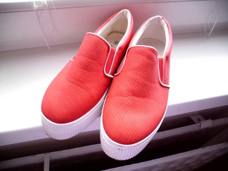 Slip on 37, 37