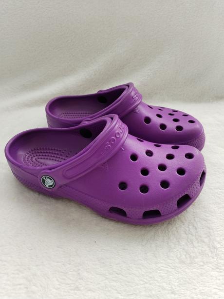 Crocs, crocs,33