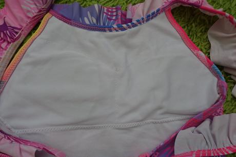 Plavky s rybičkou, 158