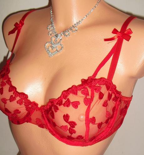 Sexy srdieckova podprsenka, 75b