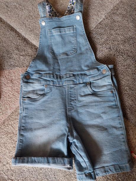 Rifľove kraťasy, sinsay,128