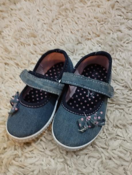 Sandálky, cupcake,21