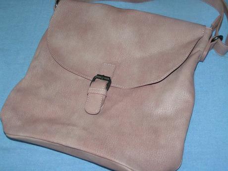 Staroružová kabelka, 