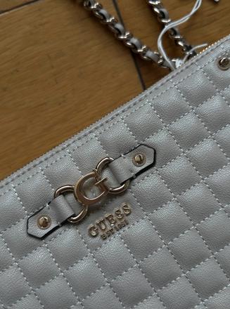 Kabelka guess, guess