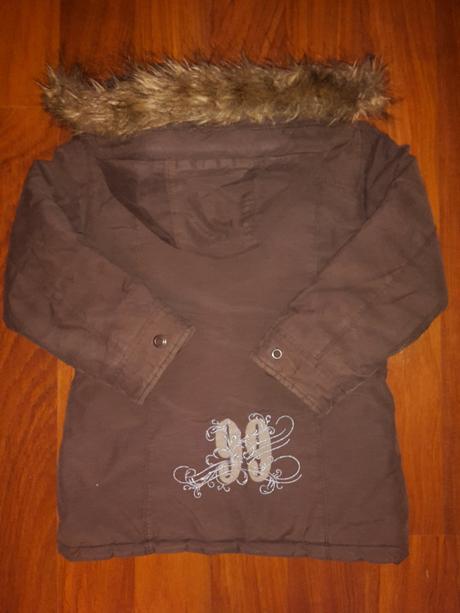 Bunda s vyšivkou, 116