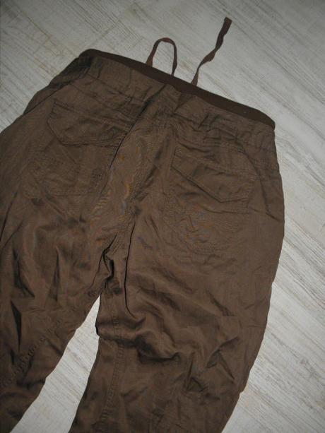 Nohavice, street one,40