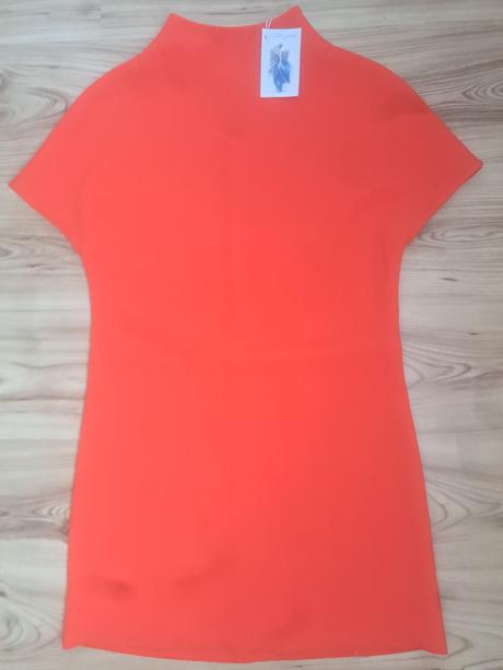 Dizajnérske šaty, m