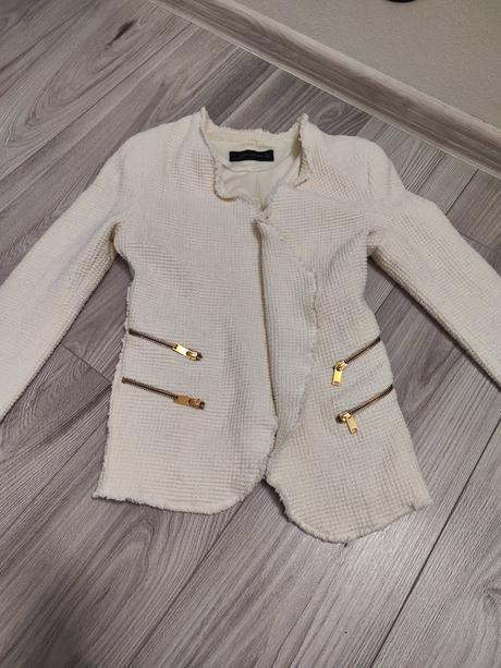 Zara sako, zara,s