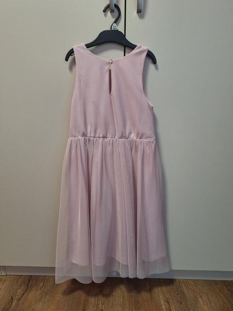 Dievčenské šatočky, 134