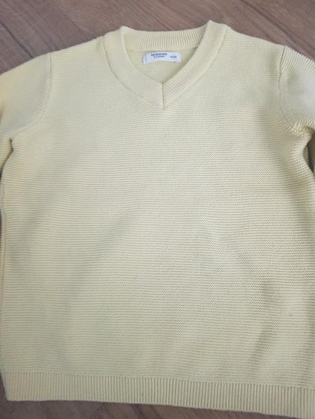 Sveter, reserved,86