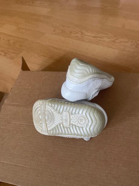 Sandalky kozene, chicco,18