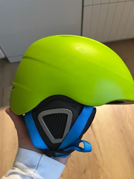 Lyžiarska prilba 48-51cm, s