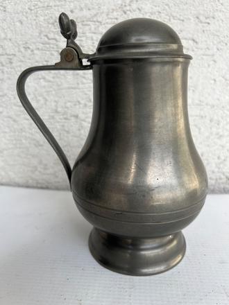 Cinovy dzban krcah kanvica  s otvaracim vrchnakom, 