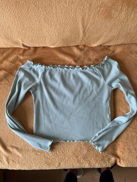 Zelenkavy top, bershka,m