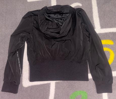 Bunda calvin klein v.128 a mikina ck, 128