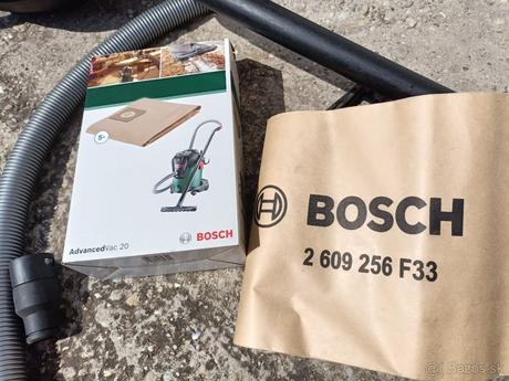 Vysávač, bosch