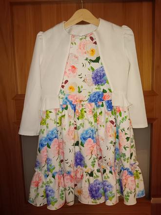 Slávnostné šaty, 128