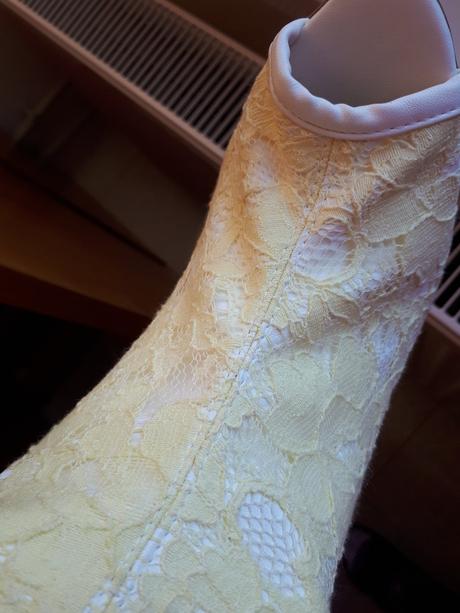 Čižmy čipkované franco feruccie nové, 37