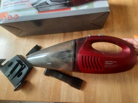 Ručný vysávač, sencor