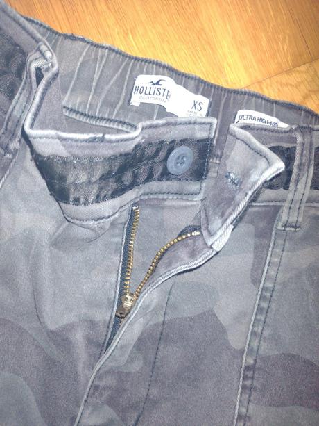 Maskáčové nohavice, 152