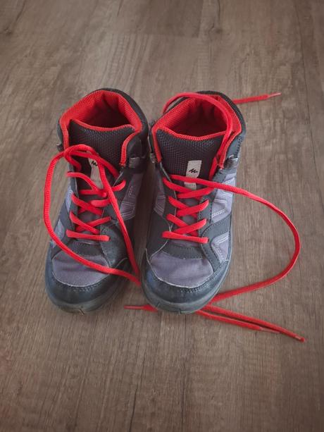 Turisticke topanky, quechua,35