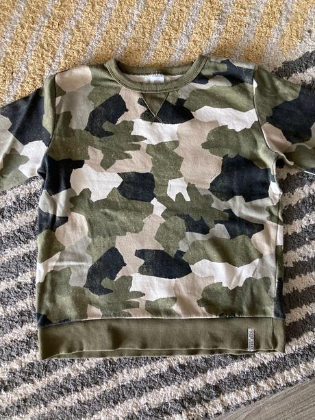 Maskáčová mikina 134/140, lindex,134