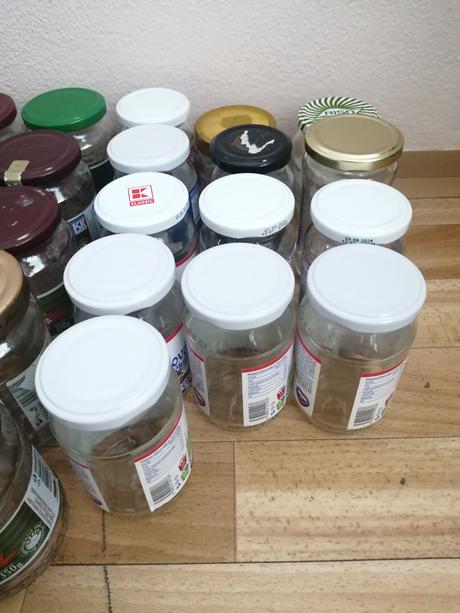 Menšie poháre na džemy, kompóty, 