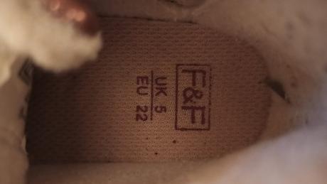 Detské topánky, 20