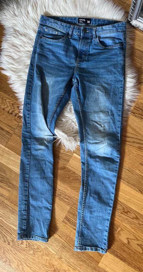 Rifle panske skinny 30, sinsay,30
