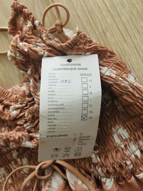 Krásne letné šaty značky green apple, 