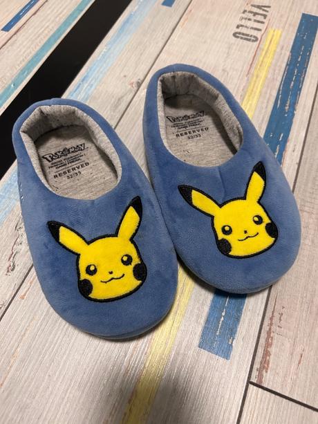 Pokemon pauce, reserved,33