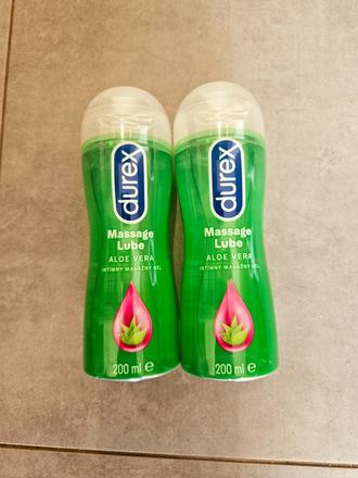 Nove masážne lubrikant gely durex s aloe vera, 