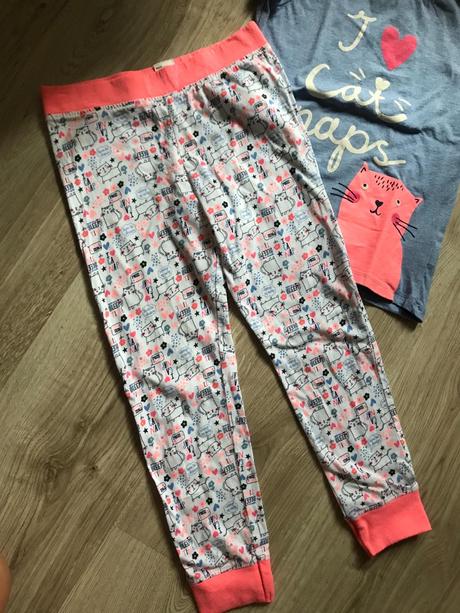 Pyzamko macicka 6-7 rokov, f&f,122