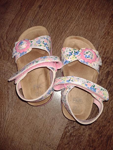 Sandálky 24, f&f,24