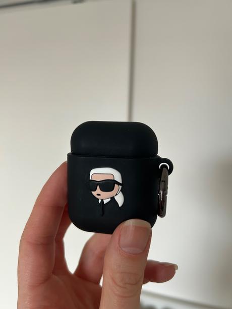 Puzdro karl lagerfeld na airpody 1/2, 