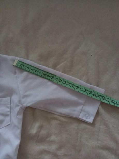 Slavnostne oblecenie krst, 68