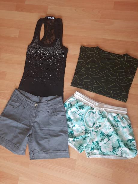 Balík dámskeho letného oblečenia, s