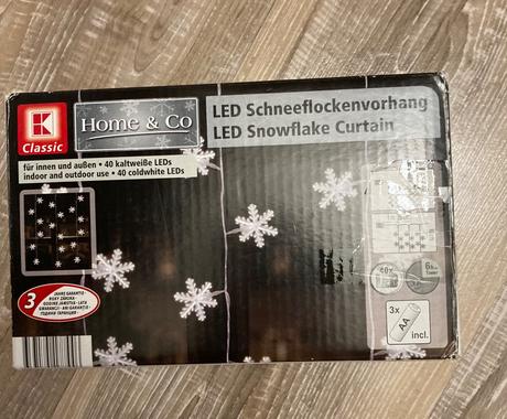 Vianočné svetielka záves s vločkami, 