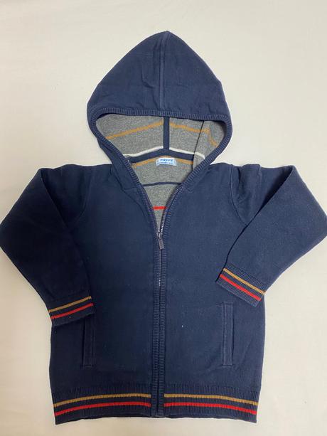 Svetrík mayoral, mayoral,104